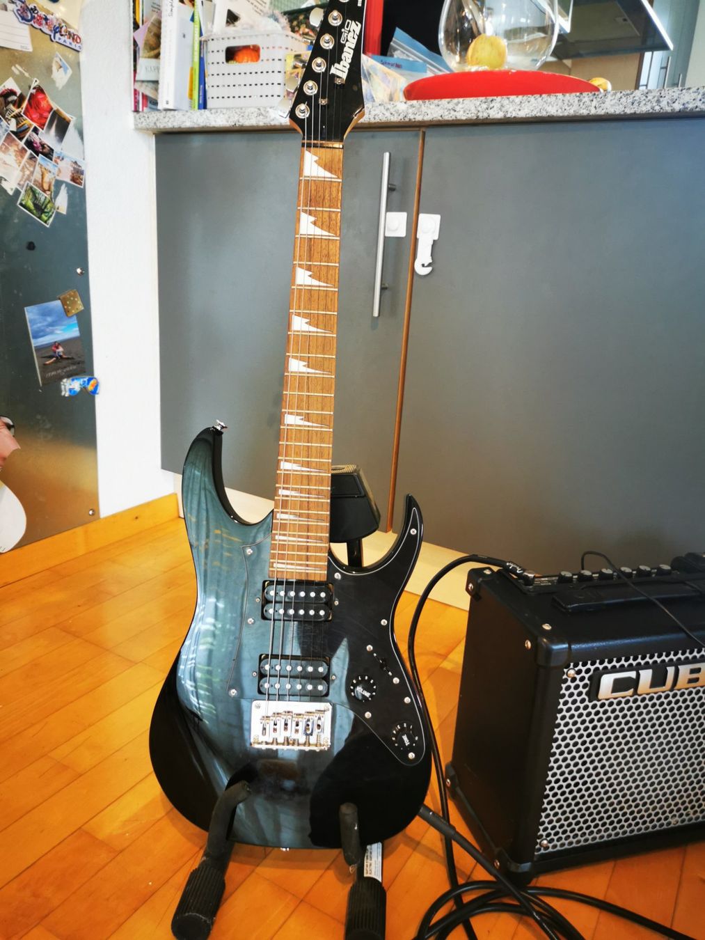 Ibanez Strumenti musicali: Kinder E Gitarre inkl Verstärker – Usato da Bettlach venduto da Tabue6 4