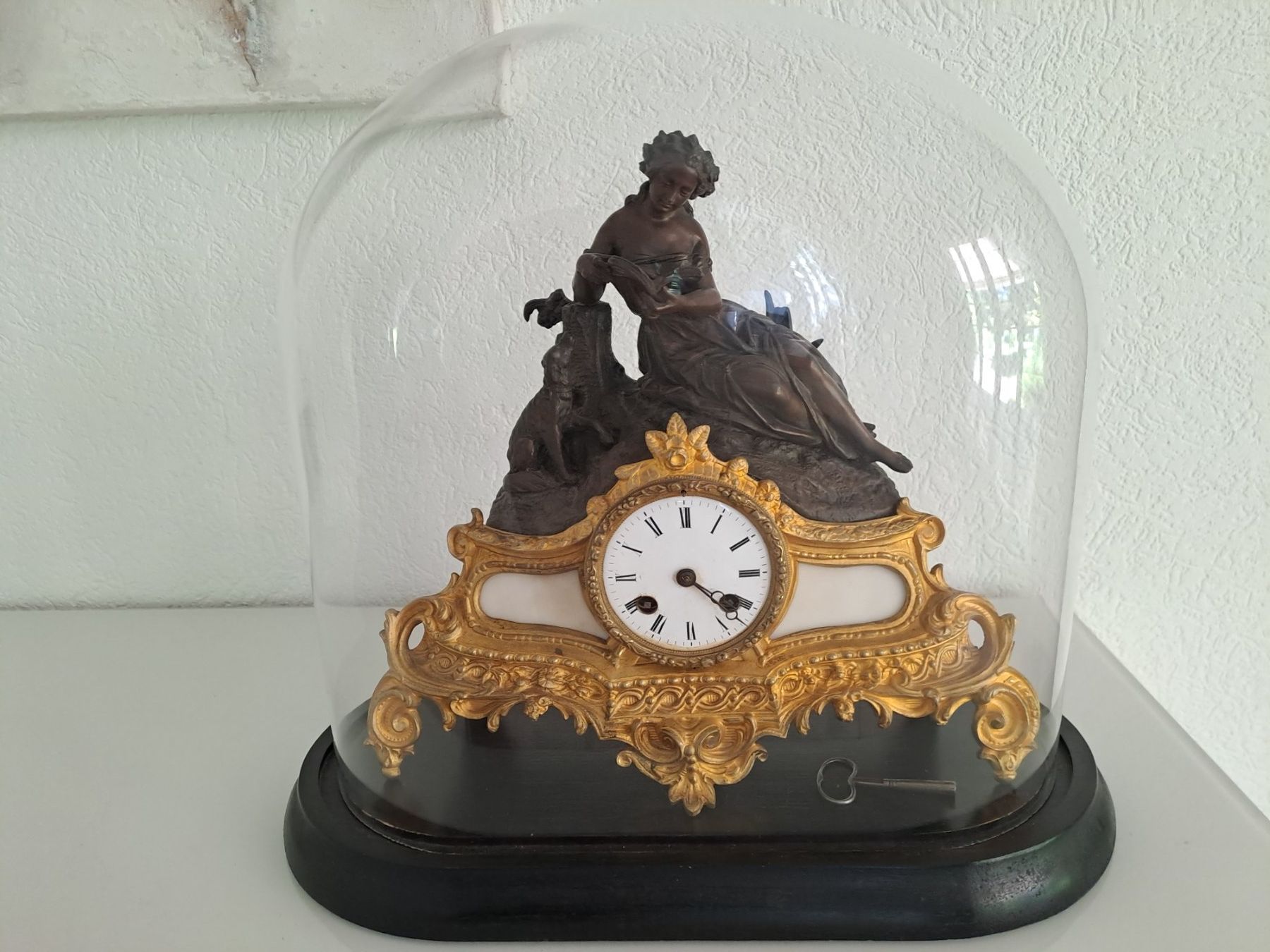 Pendules & Horloges murales: Antike Cheminée-Uhr – D'occasion à Binningen par trovata