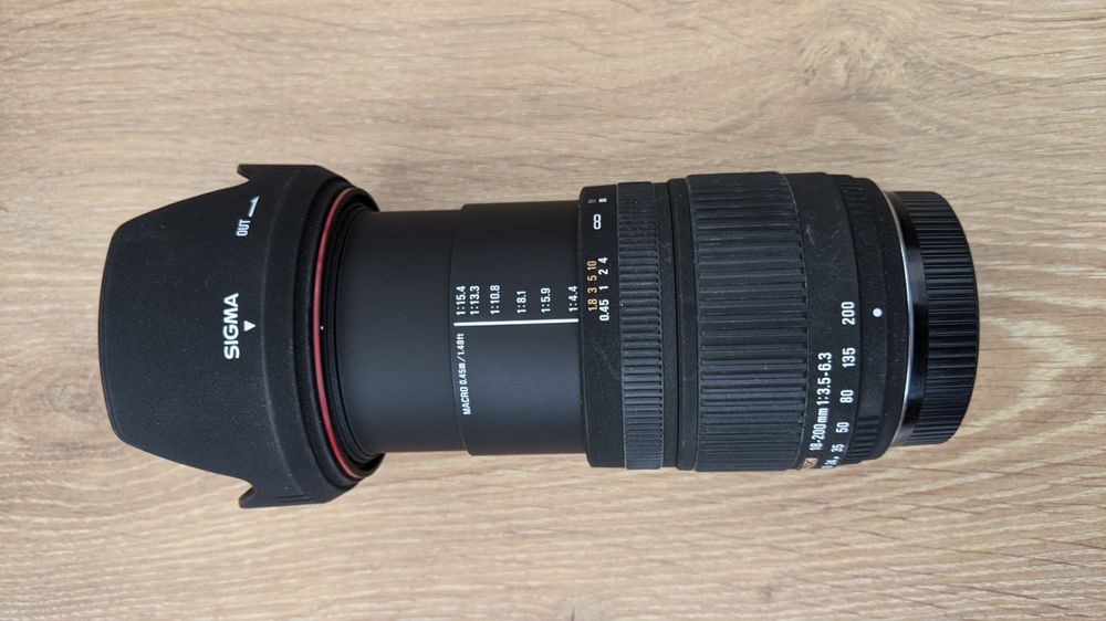 Objektiv Sigma 18-200mm für Pentax (Gebraucht) in für CHF 48 - mit