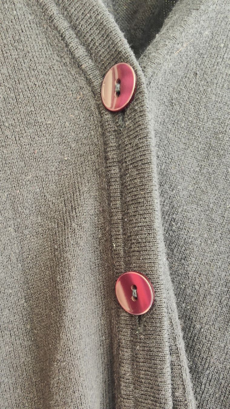 Giacche: Delmod Strickjacke, Grösse 46, defekt – Difettoso da Hinwil venduto da her_2t5p 5