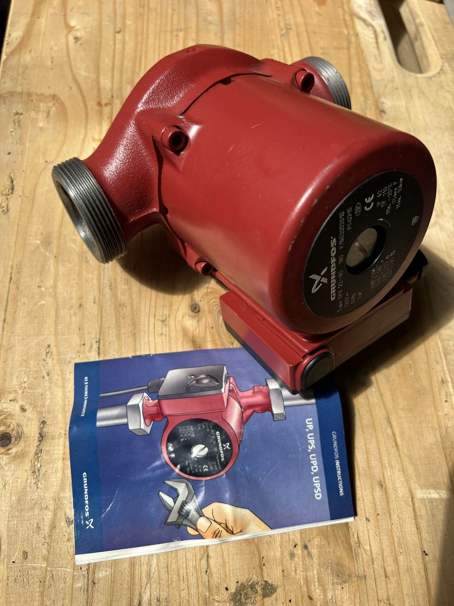 Grundfos Pompe & Parti di ricambio: Grundfos Pumpe neu mit Verpackung  – Nuovo e nell'imballaggio originale da Neuenhof venduto da Willi111 1
