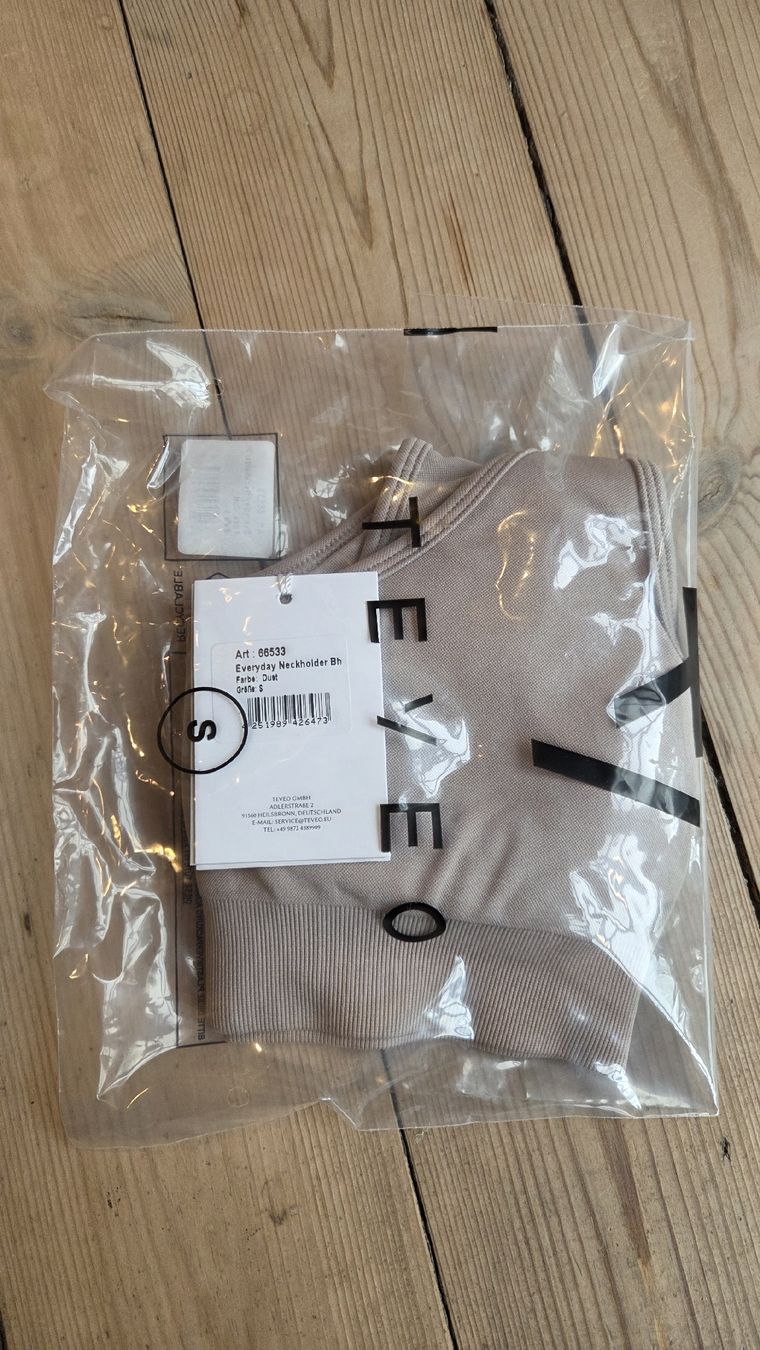 Teveo Tops: Teveo Everyday Neckholder BH – Neuf avec emballage d'origine à Tentlingen par Damlaja 2