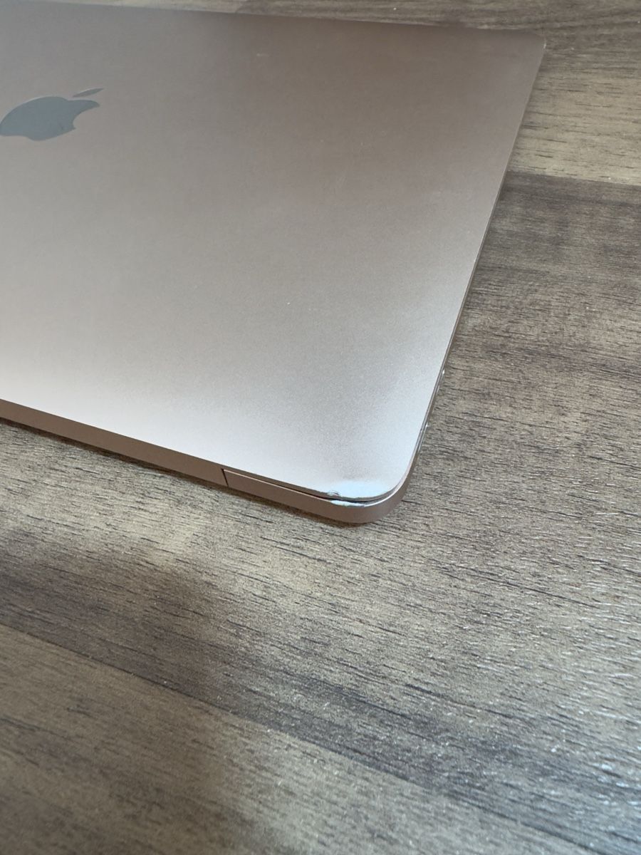 Apple Notebook: Macbook Air Gold 2018, i5, 256GB SSD – Usato da Buttisholz venduto da janis_n 3