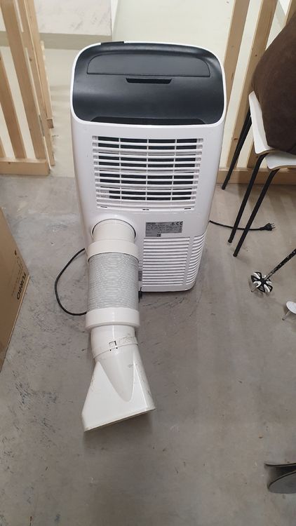 De'Longhi Klimageräte: DeLonghi Pinguino AC Unit 10000 BTU/h – Gebraucht aus Brig von mdw_278l 2