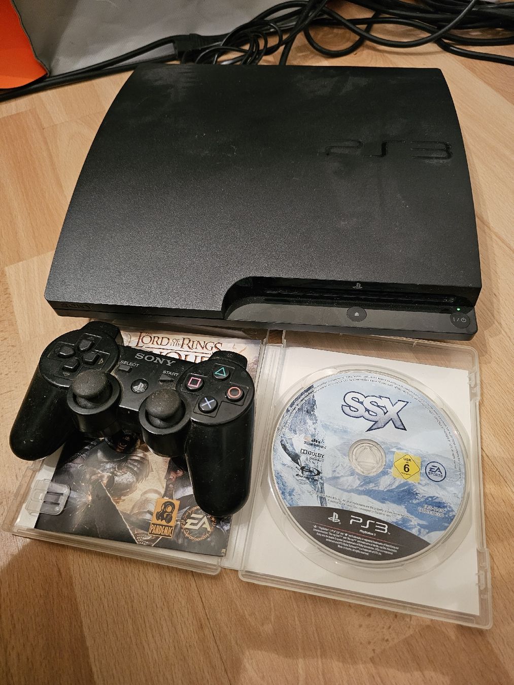 Sony Console: PlayStation 3 Slim 160 GB mit Controller und Spiel – Usato da Affoltern am Albis venduto da hwulf