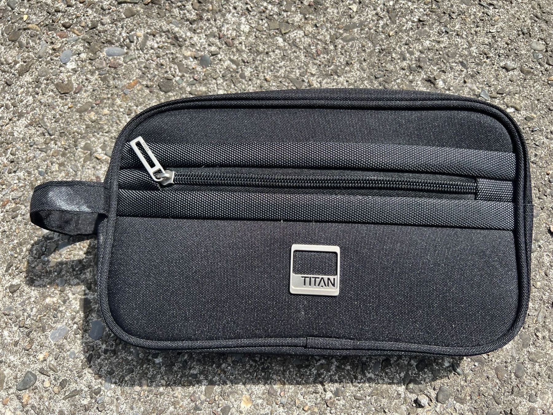 Kosmetikkoffer: Schwarzes TITAN Necessaire – Gebraucht aus Schübelbach von Dolly990_2