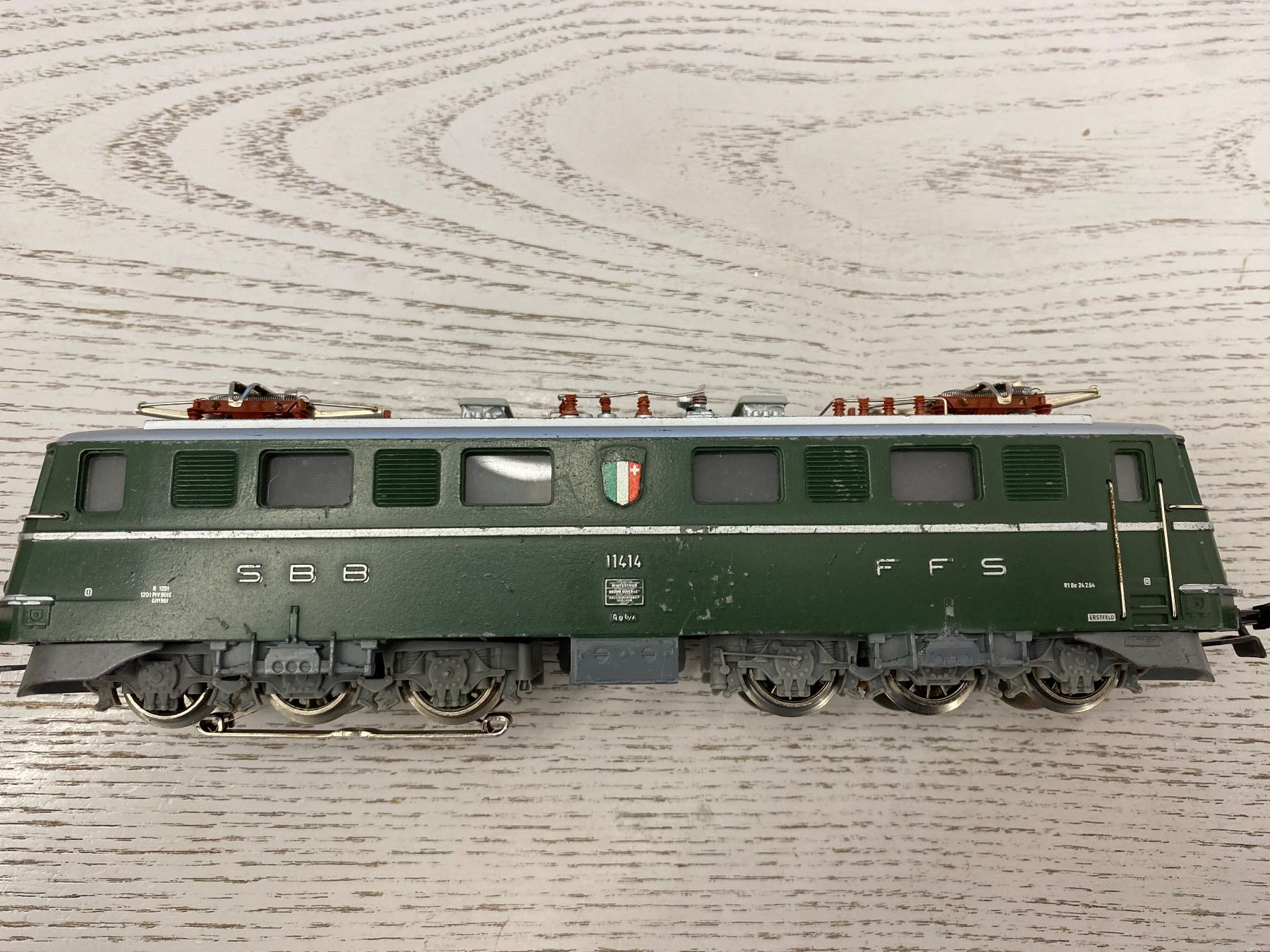 Märklin 3050 SBB Ae6/6 Neuchâtel (D'occasion) à Lupsingen