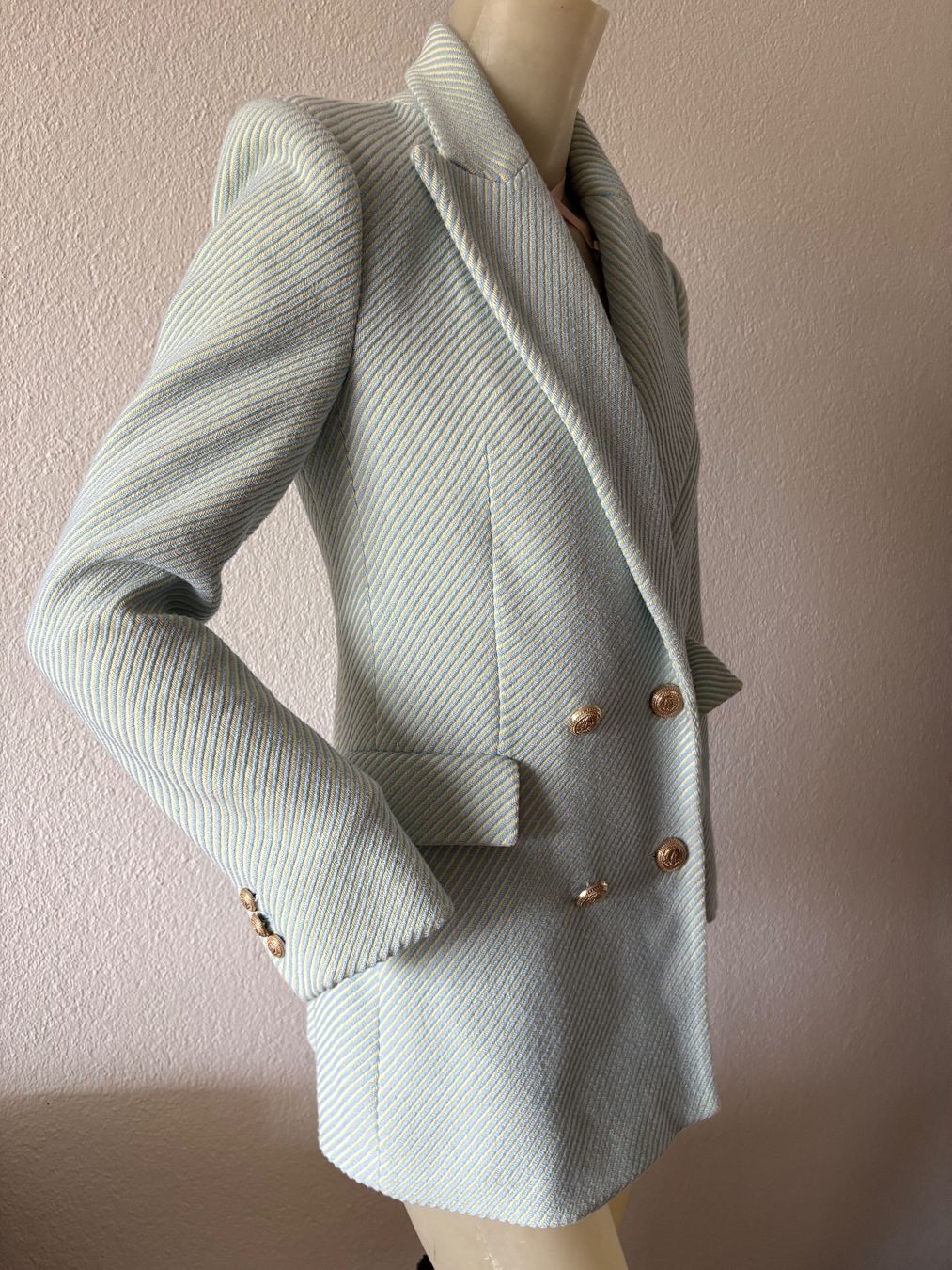 Zara Jacken: ZARA Blazer XS – Gebraucht aus Niederbipp von blu_jw7r 1
