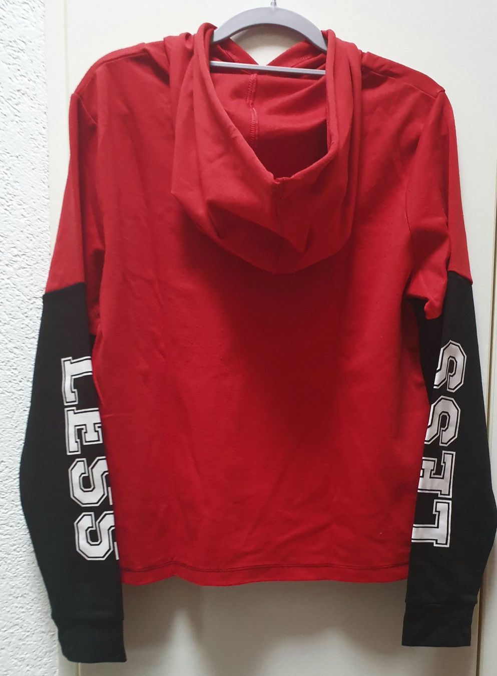 Maglioni & Felpe: Vier Pullover – Usato da Thun venduto da Vinkaa 4