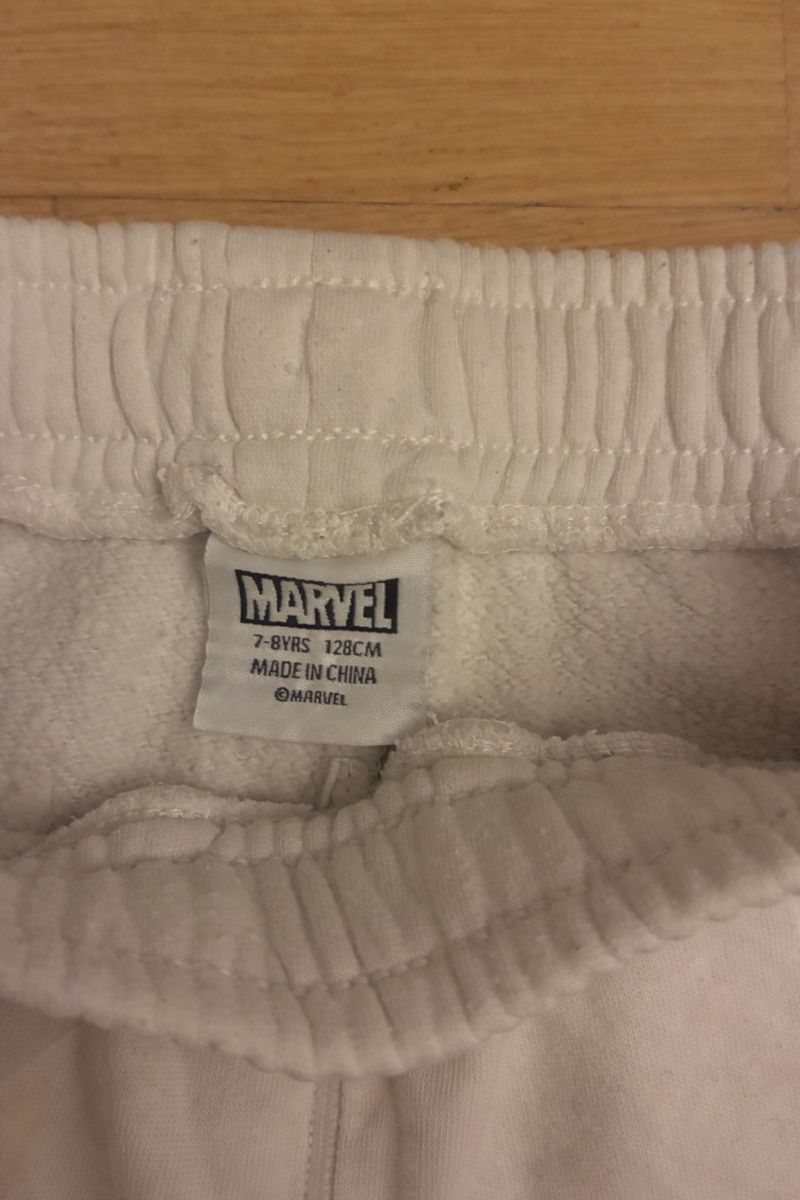 Pantaloni: SHORT MARVEL MILES MORALES – Usato da Lausanne venduto da mar_6snp 3