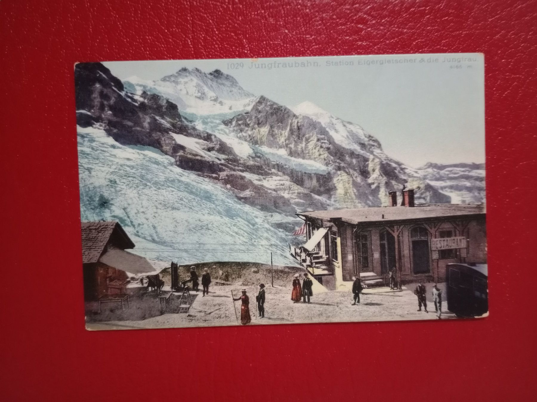 Cartes postales: Restaurant Eigergletscher belebt antike AK Color – D'occasion à Küttigen par Melisch1000