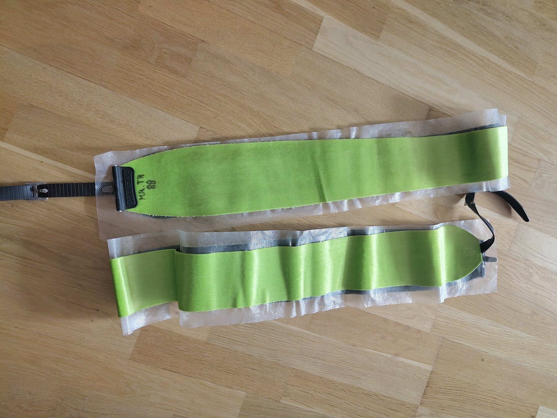K2 Skis: Skitourenfelle – Gebraucht aus Bern von marion108