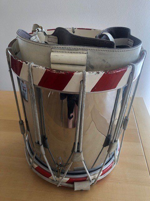 Basler Musikinstrumente: Baslertrommel Imperial Aluminium – Gebraucht aus Altbüron von zet_pnw5