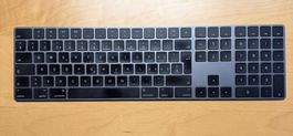 Apple Magic Keyboard mit Ziffernblock CH Layout