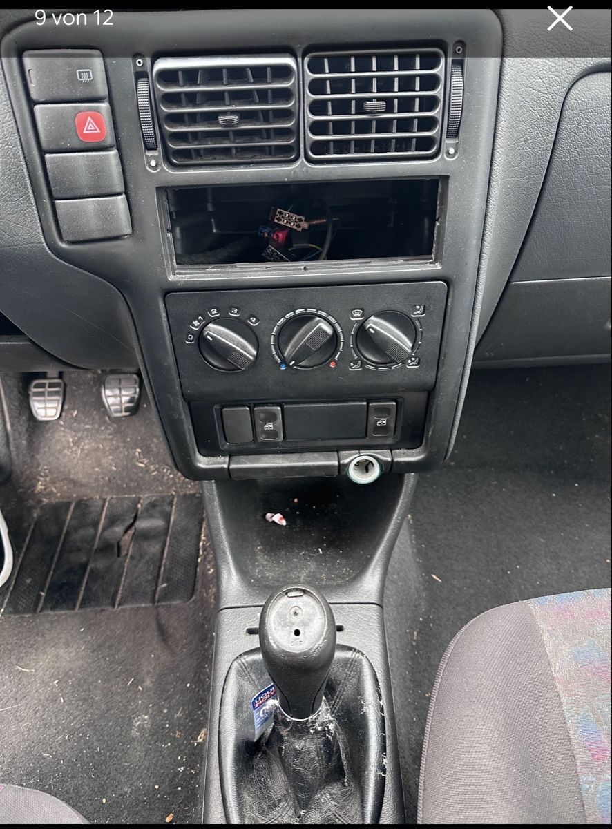VW Automobili: VW Polo 60 – Difettoso da Balterswil venduto da 899 4