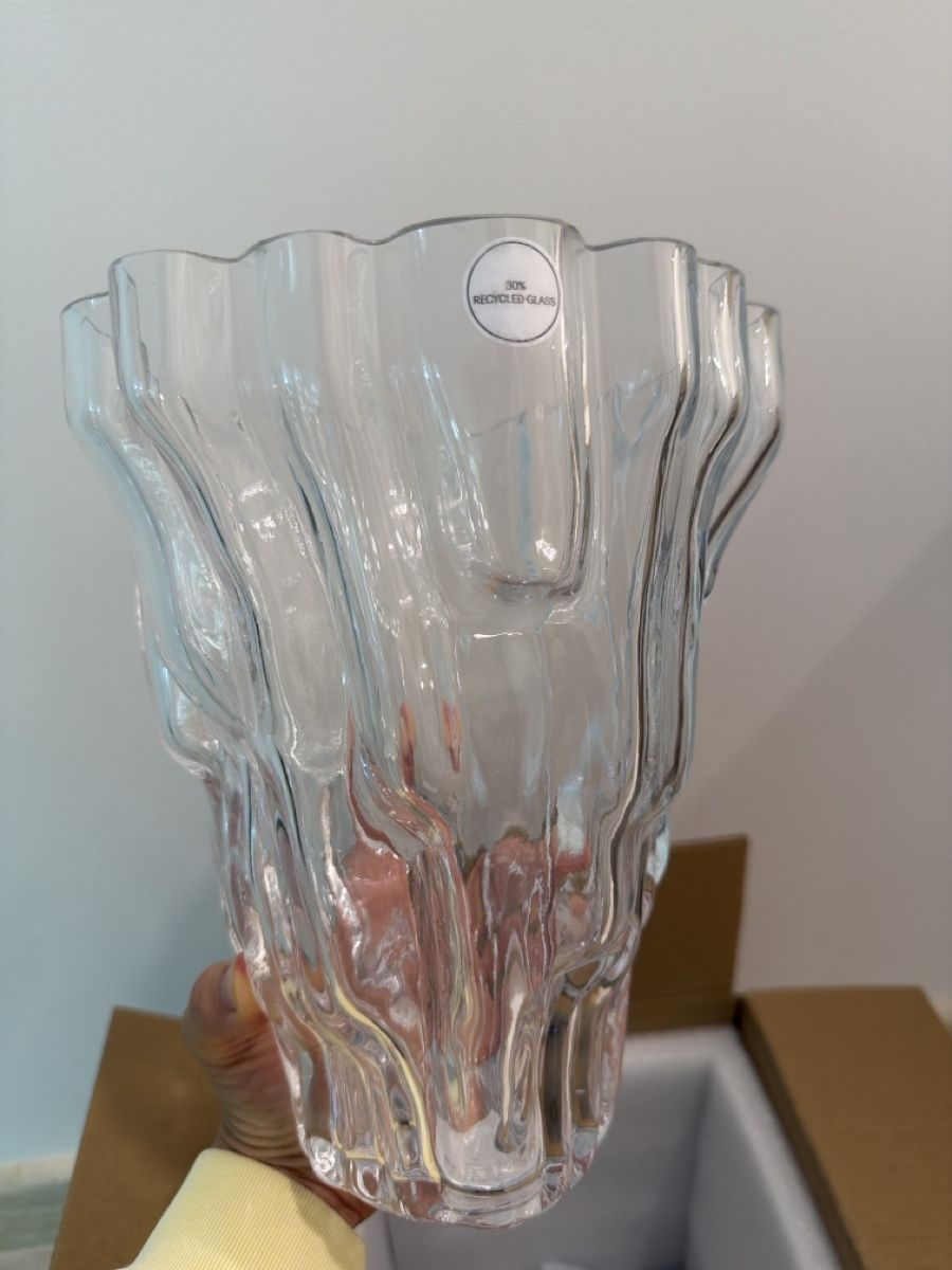 H&M Vasi & Recipienti: H&M flower vase – Nuovo e nell'imballaggio originale da Corsier GE venduto da Karol_save_planet 5