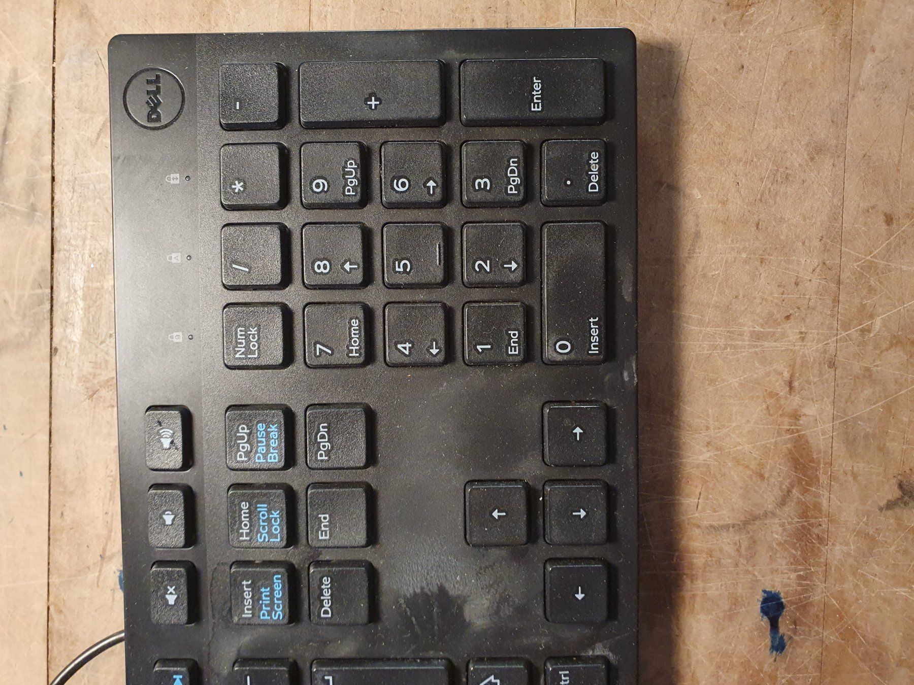 Claviers: Dell Wired Keyboard eine Stütze abgebrochen – D'occasion à Zürich par loosebone 1