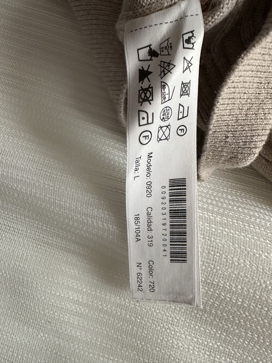 Massimo Dutti Pulls & Sweat-shirts: Massimo Dutti Pullover – D'occasion à Bülach par Gregorgiorgio 3