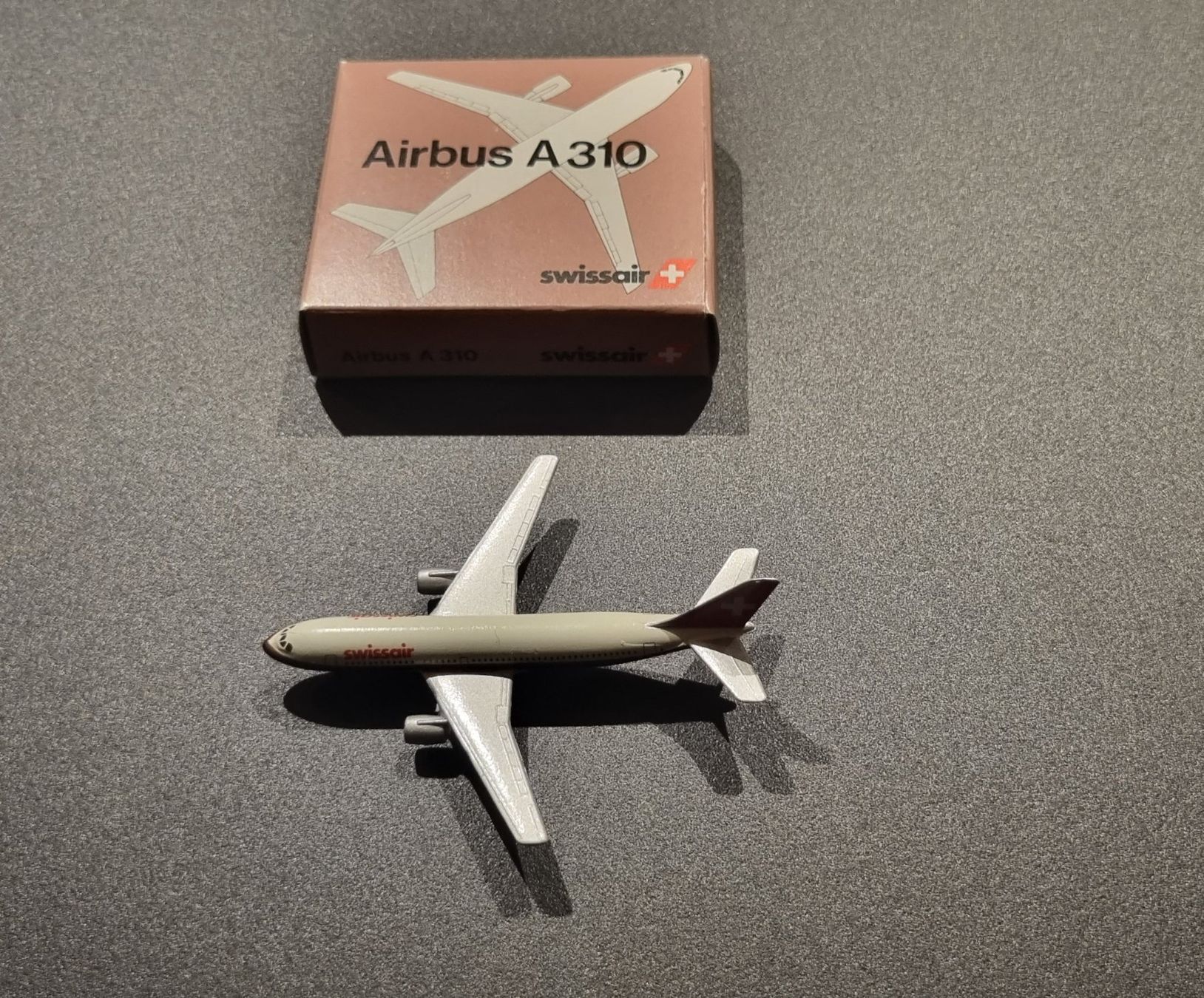 Swissair Modellbausätze & Standmodelle: Swissair Modellflugzeug Airbus A310 – Neu (gemäss Beschreibung) aus Lachen SZ von LinDiscount 1