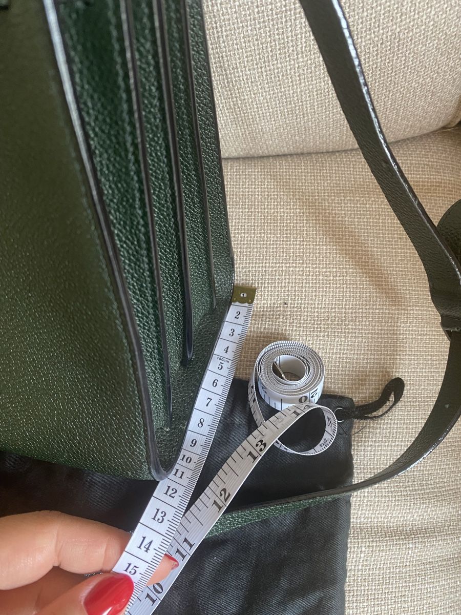 Saint Laurent Sacs femmes: Saint Laurent Sac de Jour leather handbag – D'occasion à Mies par nic_yk5d 4