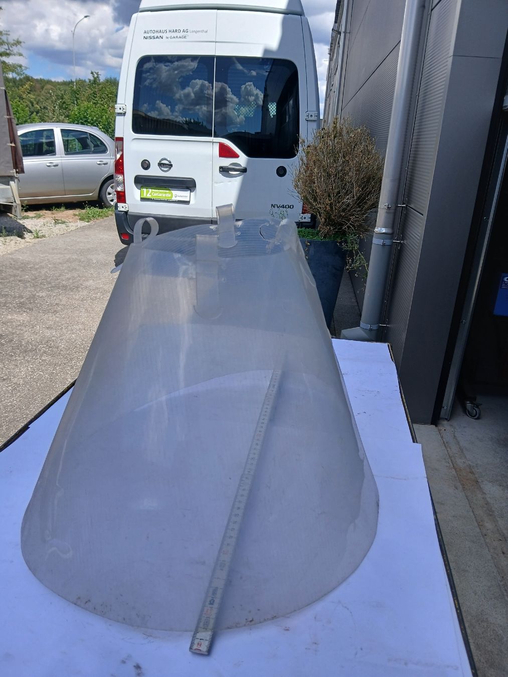 Abbigliamento: Halskragen Kunststoff gross Durchmesser ca. 40cm – Usato da Langenthal venduto da Egro50 4