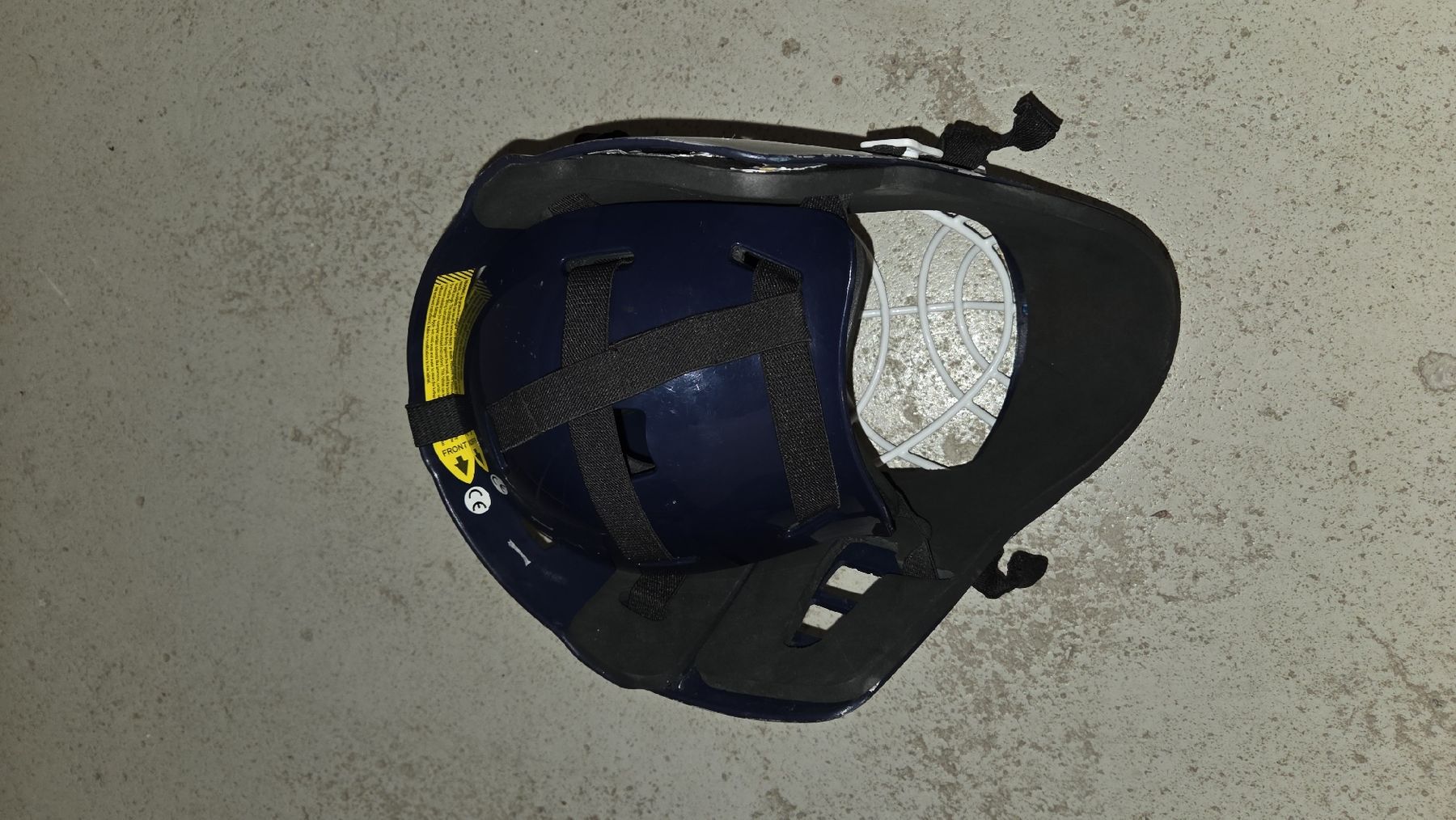 Helme: Goalie Helm – Gebraucht aus Esslingen von O.Haubensak 2