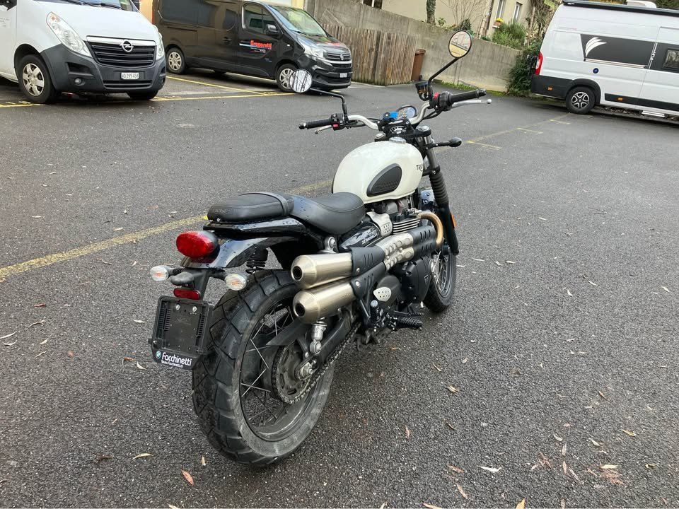 Triumph Strada: Triumph Street Scrambler 900 – Usato da Lausanne venduto da theo_gerritsen 1