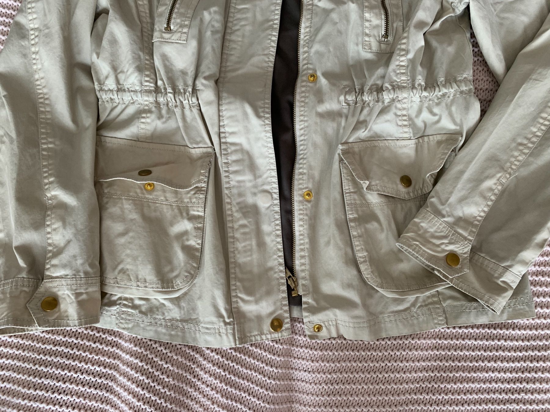Giacche: Veste beige légère – Nuovo (secondo la descrizione) da Montreux venduto da iizaa811 1