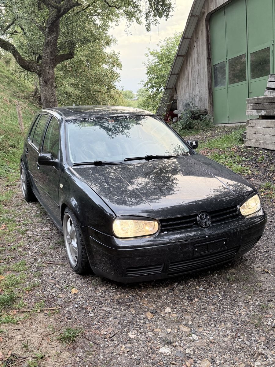 VW Automobili: VW Golf 4 GTI – Usato da Zell LU venduto da rob_rmv5 1