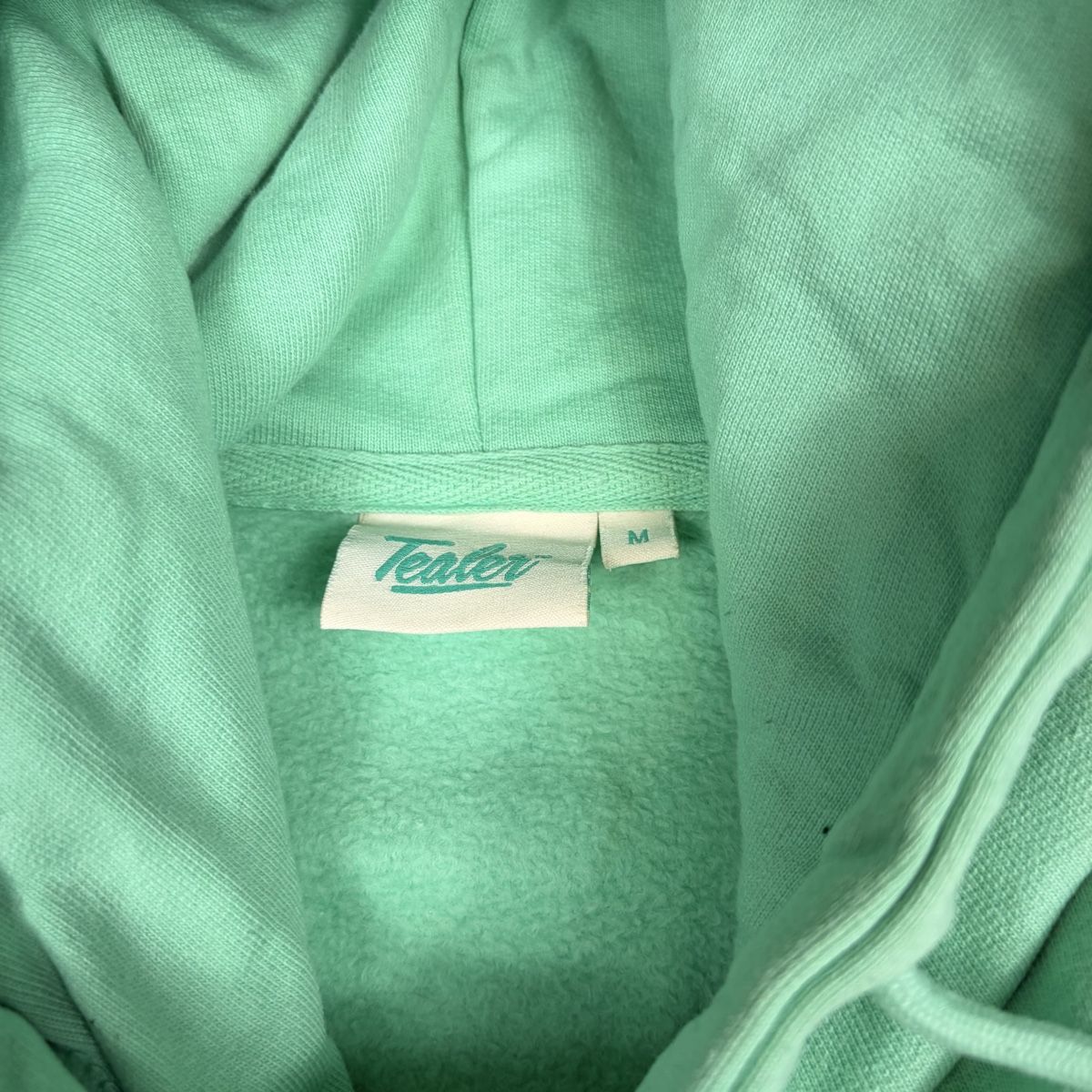 Pulls & Sweat-shirts: Sweat à capuche Tealer vert clair - Taille M – D'occasion à Neuchâtel par aliceguins 5