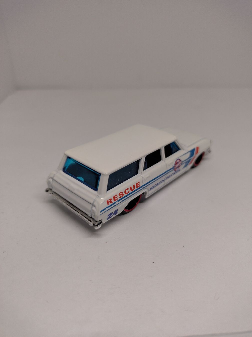 Hot Wheels Voitures modèles: Hot Wheels Chevy Nova Wagon – Neuf (Voir description) à La Chaux-de-Fonds par Pierrot8404 2