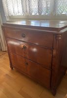 Antike Kommode - Biedermeier-Stil
