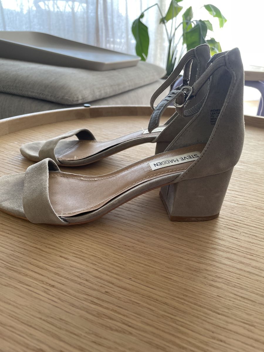 Steve Madden Scarpe da donna: Steve Madden heels – Usato da Bern venduto da Tana31 2
