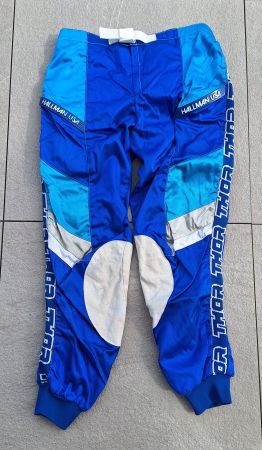 THOR Motocross/Enduro Hose Gr. M inkl. Protektoren