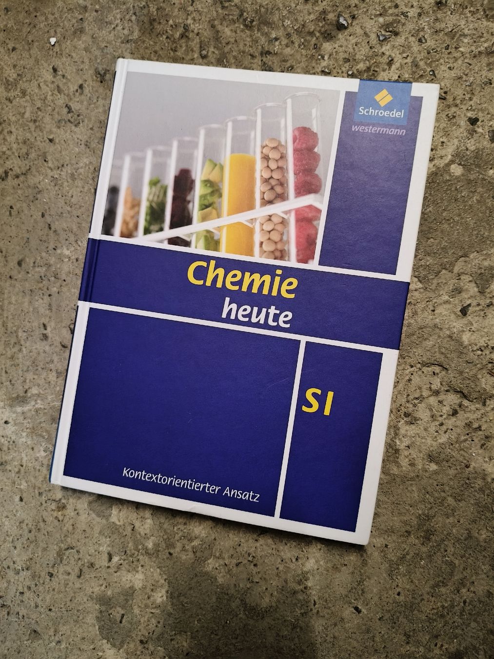 Bücher: Chemie Heute Schulbuch – Gebraucht aus Luzern von Mara_1701