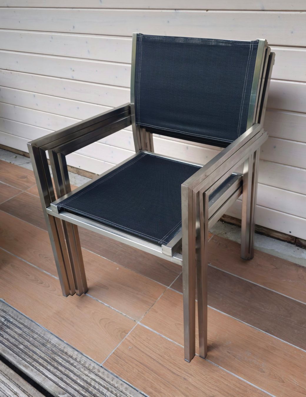 Tables: Granittisch mit 6 Stühlen – D'occasion à Etzgen par juj_b678 4