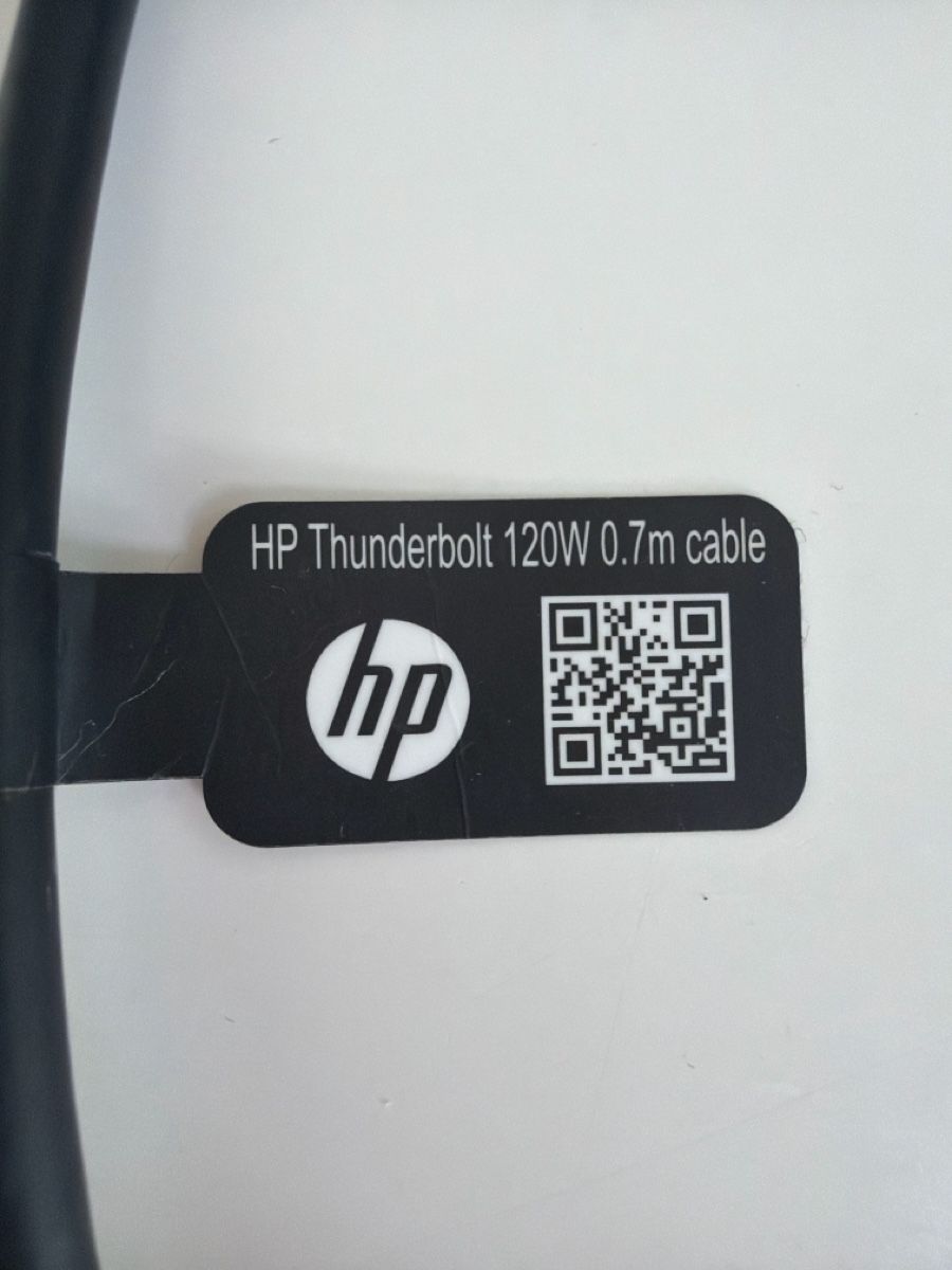 Hewlett Packard Docking station: HP Thunderbolt 120W 0.7m Kabel neuwertig – Nuovo (secondo la descrizione) da Zürich venduto da ilikechocolate 1
