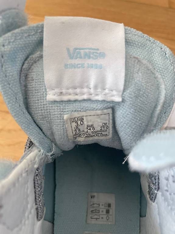 Scarpe per ragazzi: Vans Schuhe Kids Gr. 34 – Usato da Bern venduto da francesca35 3
