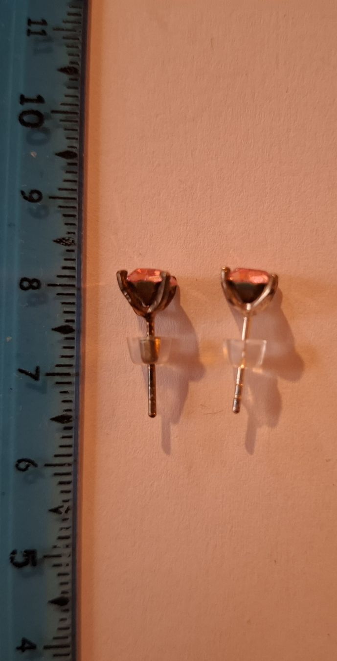 Ohrringe & -stecker: Ohrstecker mit rosa Glitzerstein, 925 Silber – Gebraucht aus Urtenen-Schönbühl von nerdgirl 2