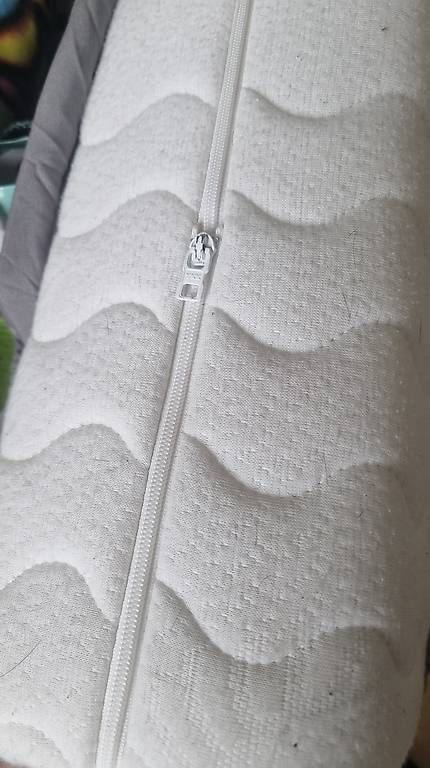 Matelas: Matratze zu verkaufen  – D'occasion à Mauren par NormannJ 2