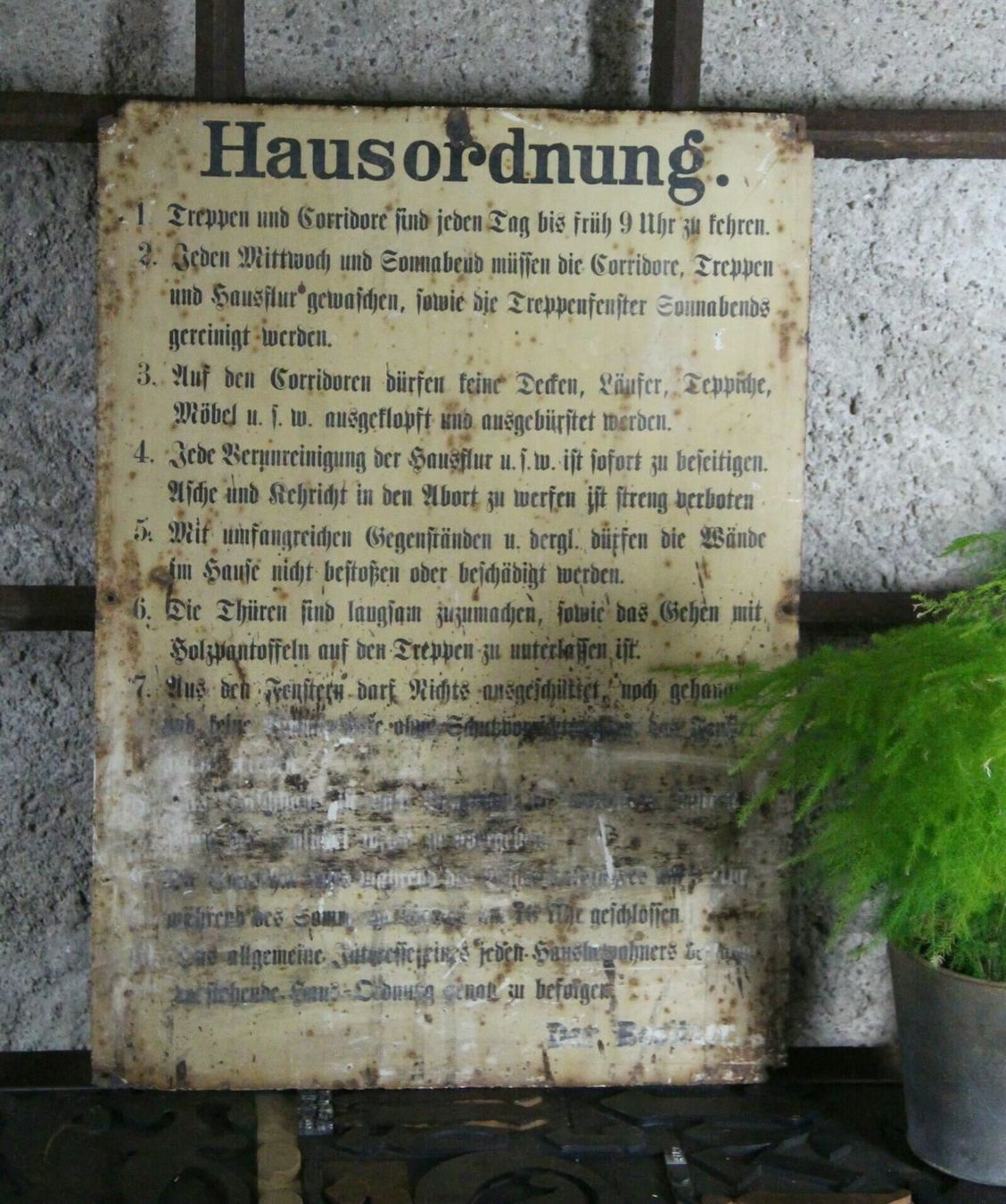 Insegne: grosses Blechschild Hausordnung – Usato da Birrwil venduto da brandschatz_birrwil 6