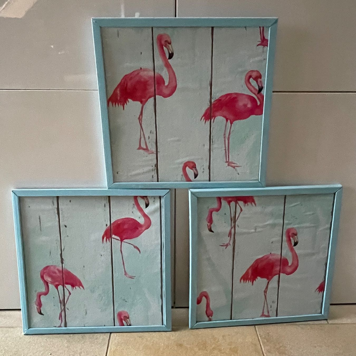 Tutte le decorazioni: 3 Bilder mit Flamingo Deko – Usato da Turbenthal venduto da fuhrer3