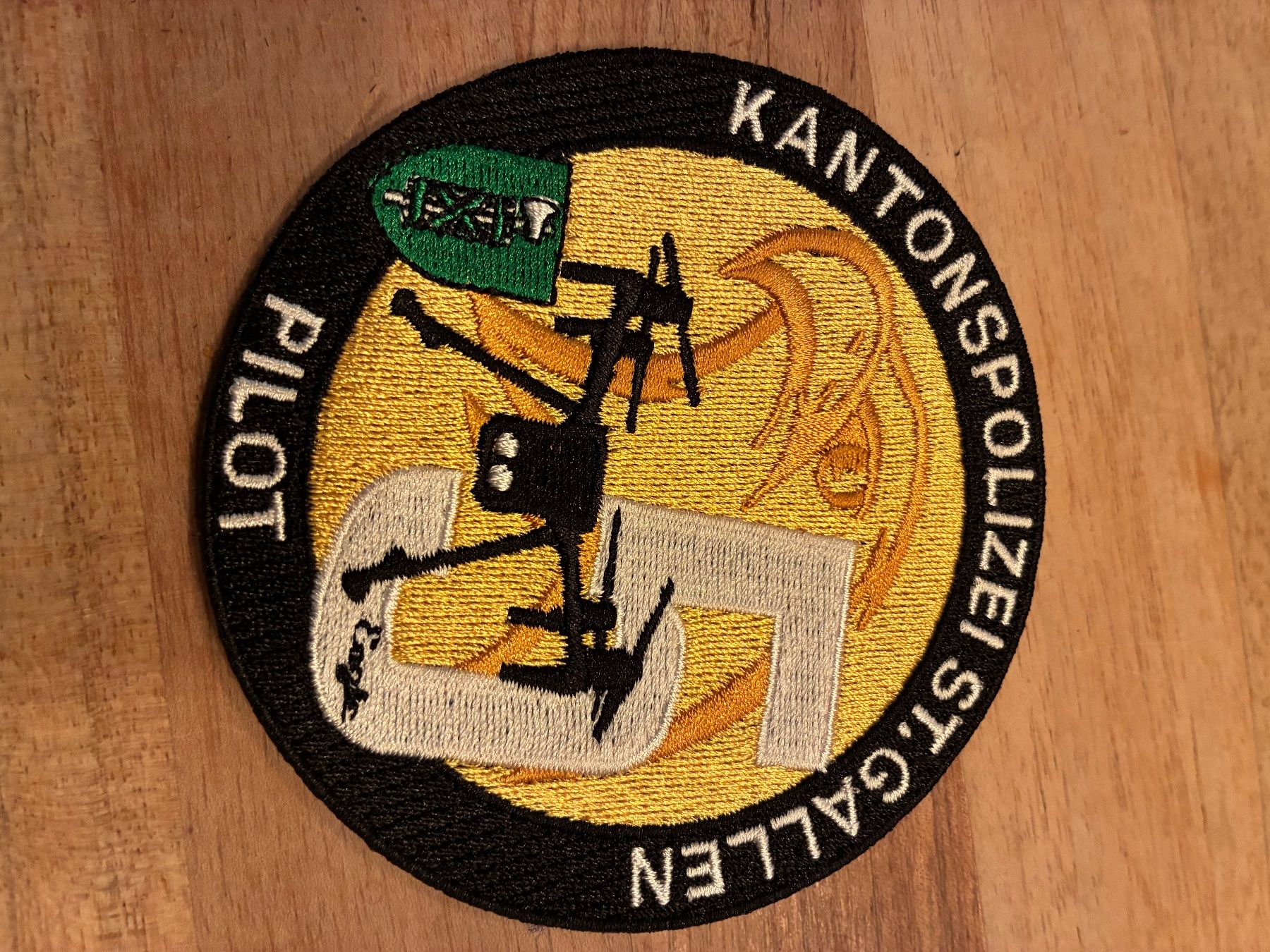 Schweizer Armee Patches: Pilot 5 Drohnen Kantonspolizei st.gallen – Neu (gemäss Beschreibung) aus Oberiberg von reimet