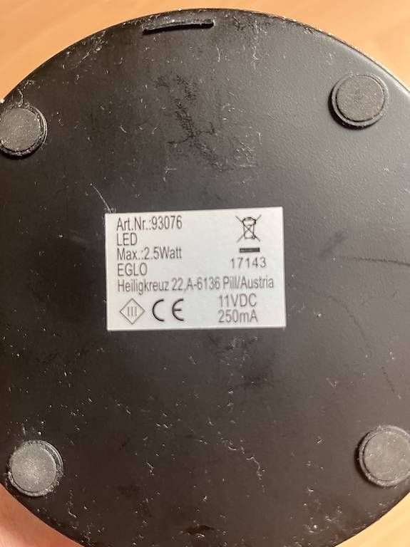 Lampade: LED Tischlampe – Usato da Muri AG venduto da Philipp27LMW 3