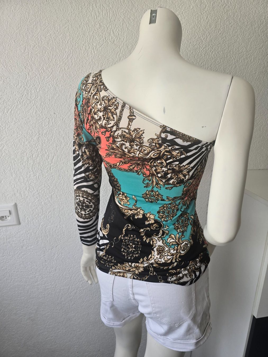Top: Pull epaule nu T-S Neuf – Nuovo e nell'imballaggio originale da Les Verrières venduto da kitel79 6