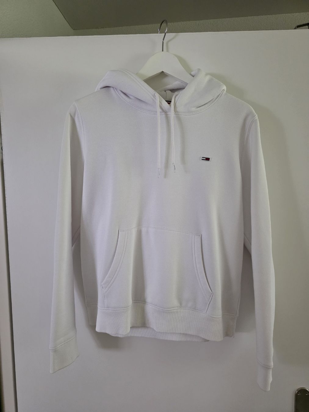 Tommy Hilfiger Pullover & Sweatshirts: Hoodie / Kapuzenpullover – Neu (gemäss Beschreibung) aus Oftringen von Adissa_O