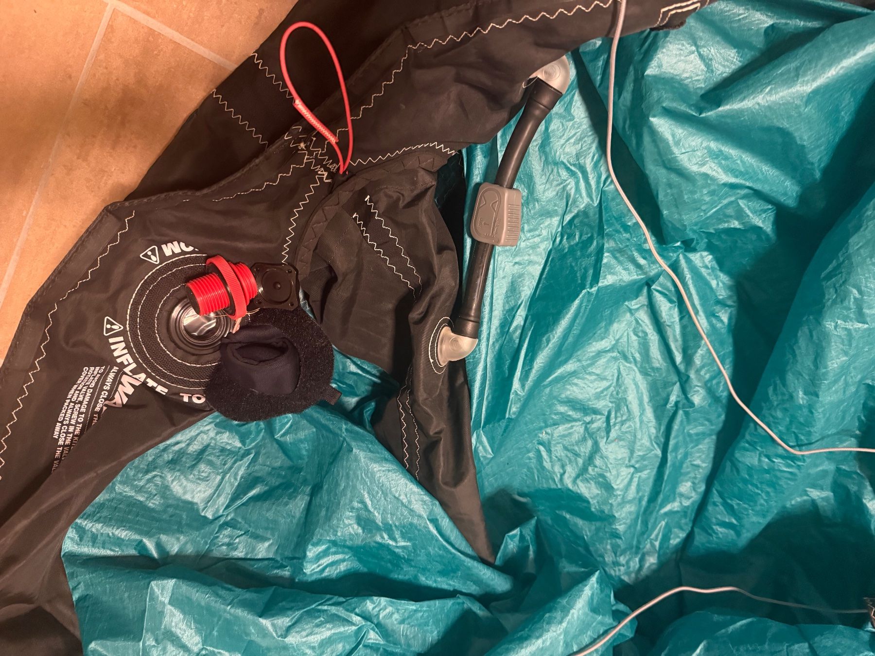 Ozone Kite: Kite Ozone Alpha V1 10m – Gebraucht aus Maloja von mags413 6