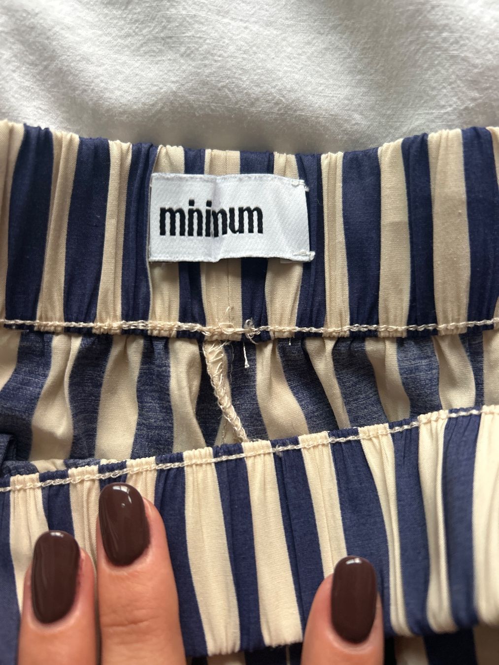 Pantaloni: Shorts dunkelblau-weiss-gestreift MINIMUM – Nuovo (secondo la descrizione) da Lohn-Ammannsegg venduto da norina_3 2