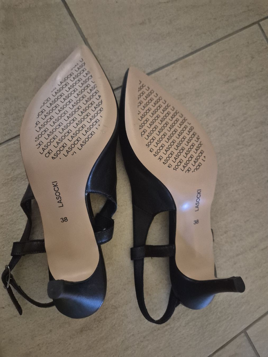 Scarpe da donna: Damenschuhe schwarz, Lasocki, Grösse 38 neu – Nuovo (secondo la descrizione) da Worb venduto da Mar-89 2