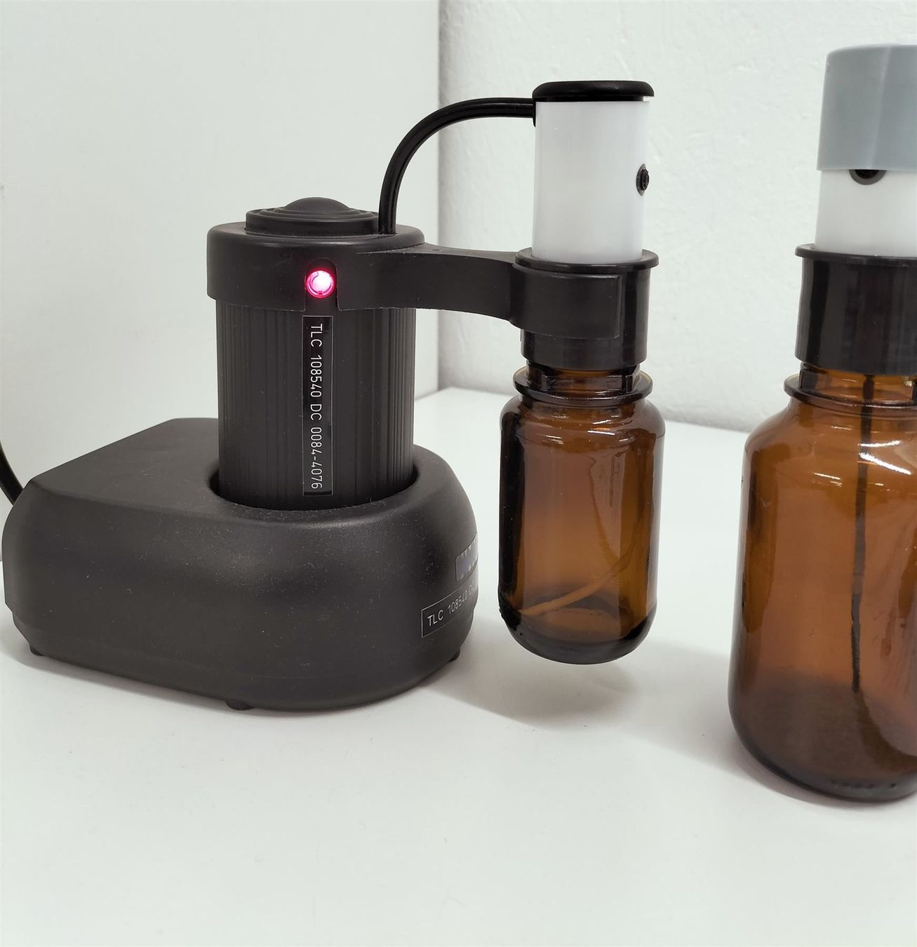 Accessori da laboratorio: DC/TLC-Sprühgerät von CAMAC – Usato da Niederdorf venduto da LeptonAG_Labor 4